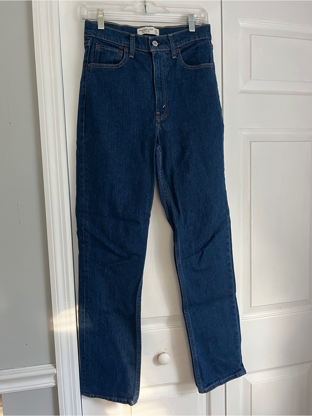 Abercrombie & Fitch Ultra High-Rise 90’s Straight Jeans (Curve Love)